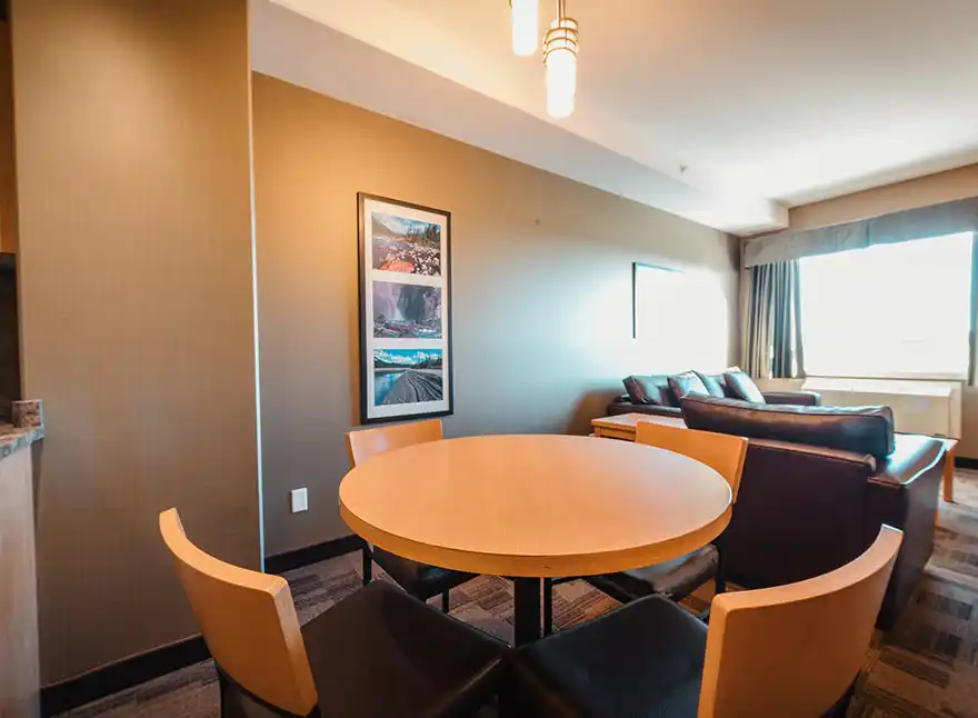 Apartment Suite 10