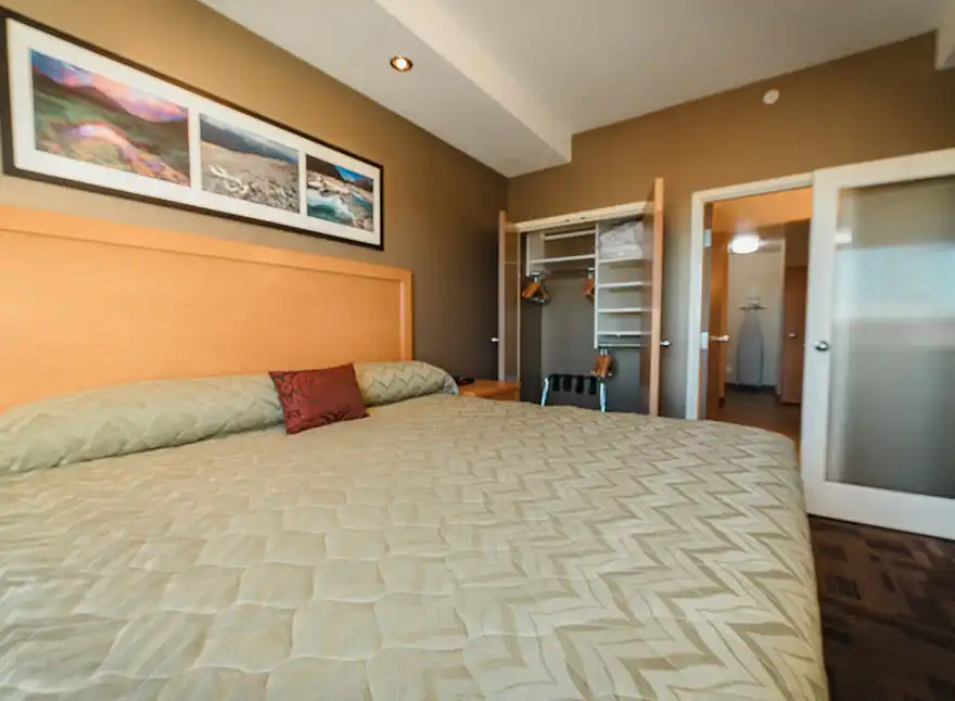 Apartment Suite 15