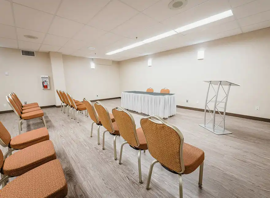 Birch Room 10