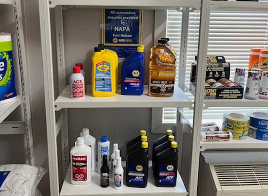 Lobby Store 6