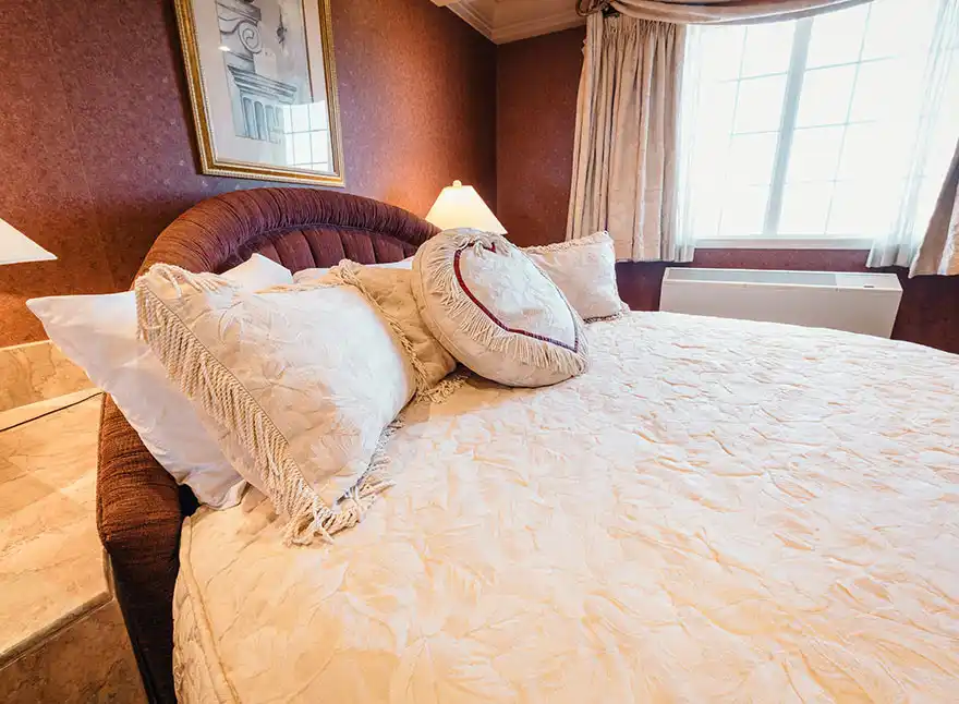 Romance Suite 6